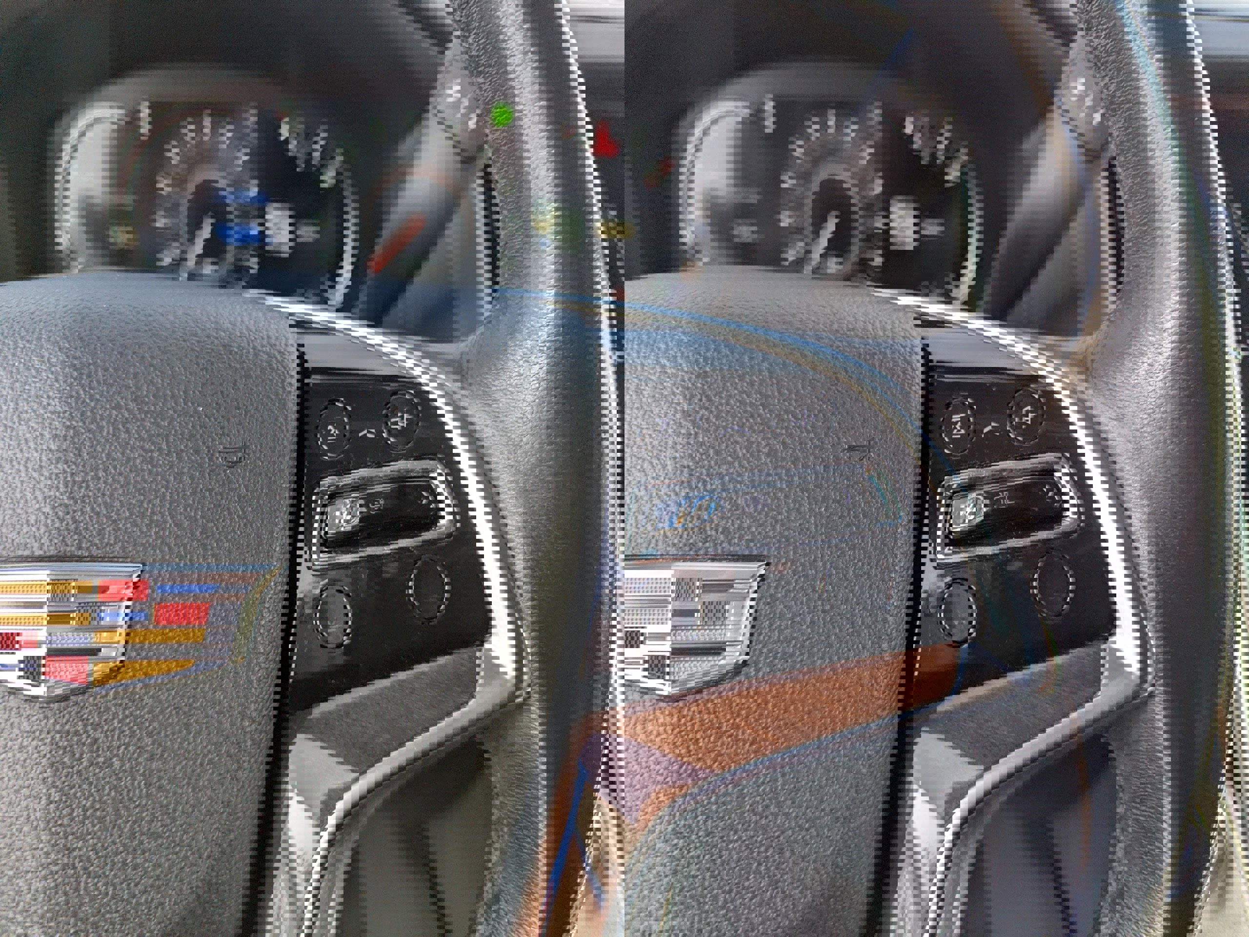 Used 2020 Cadillac Escalade Premium Luxury image 18