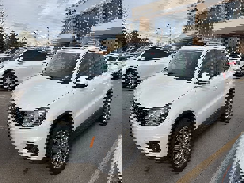 Used 2016 Volkswagen Tiguan SE video 1