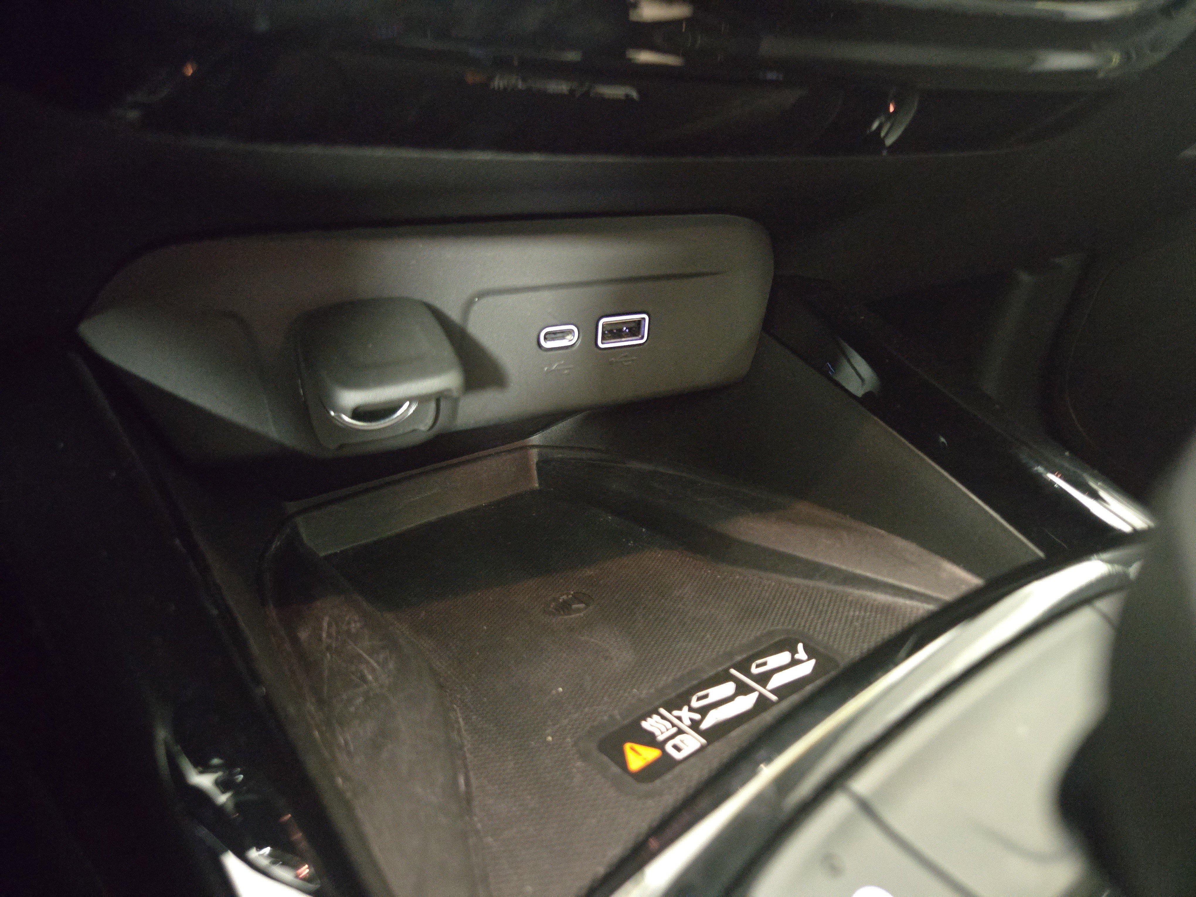 Certified 2024 Chevrolet Trax ACTIV w/ Sunroof Package FWD image 27