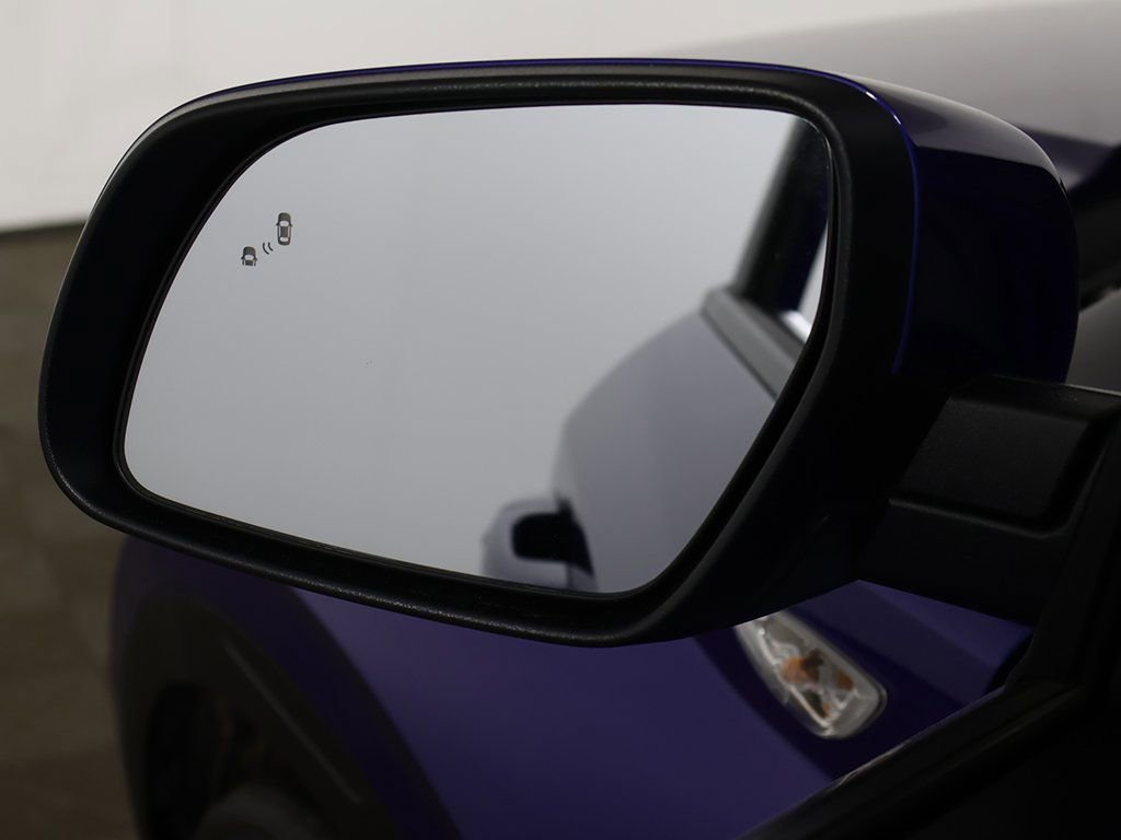 Certified 2025 Hyundai Venue Limited image 31