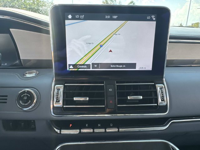 Used 2018 Lincoln Navigator Black Label w/ Cargo Package AWD/4WD image 29