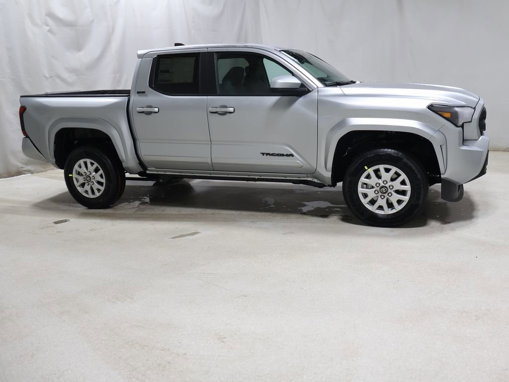 New 2026 Toyota Tacoma SR5 AWD/4WD image 6