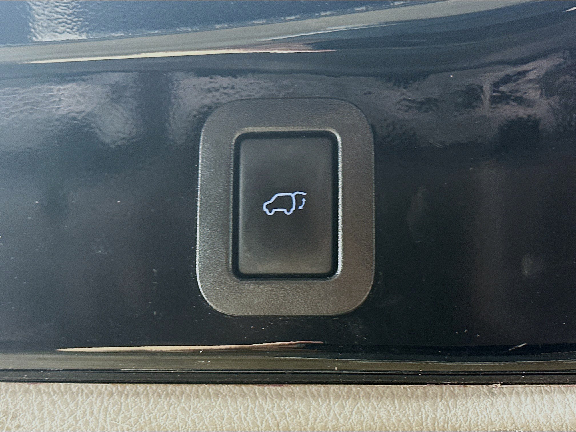 Used 2018 Toyota Highlander XLE FWD image 33