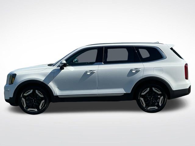 Used 2025 Kia Telluride S AWD/4WD image 3
