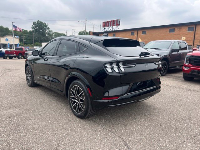 Certified 2024 Ford Mustang Mach-E Premium AWD/4WD image 6