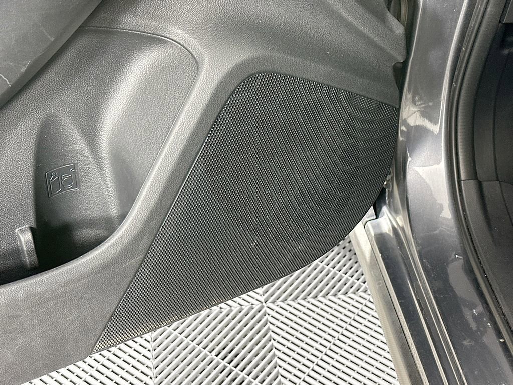 Used 2023 Subaru Crosstrek 2.0i Premium image 25