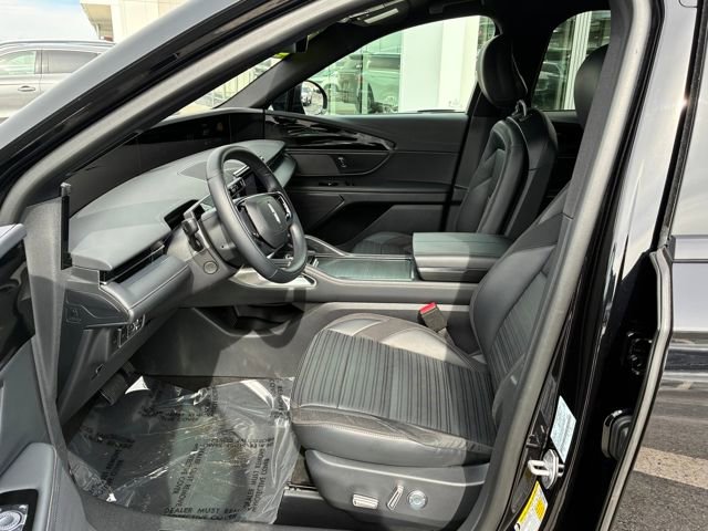 Used 2024 Lincoln Nautilus Reserve w/ Jet Appearance Package (87T) image 10