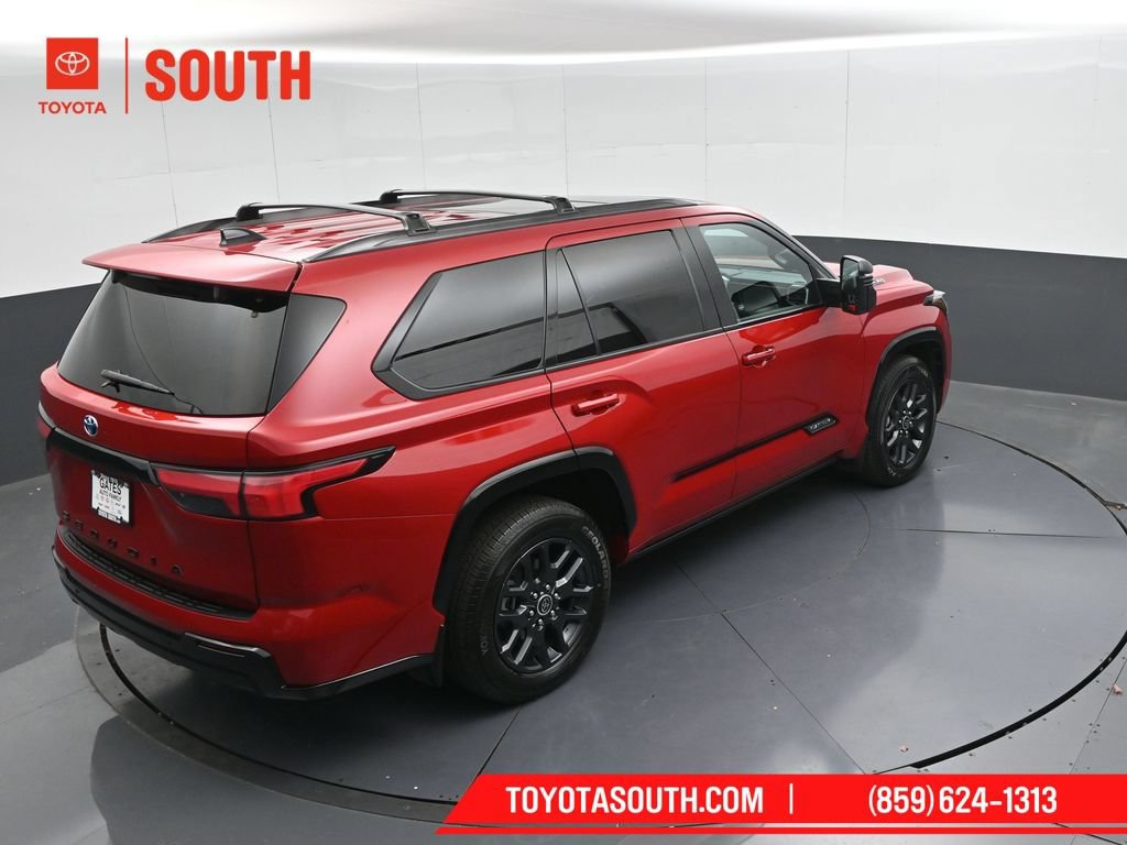 Used 2023 Toyota Sequoia Platinum AWD/4WD image 42