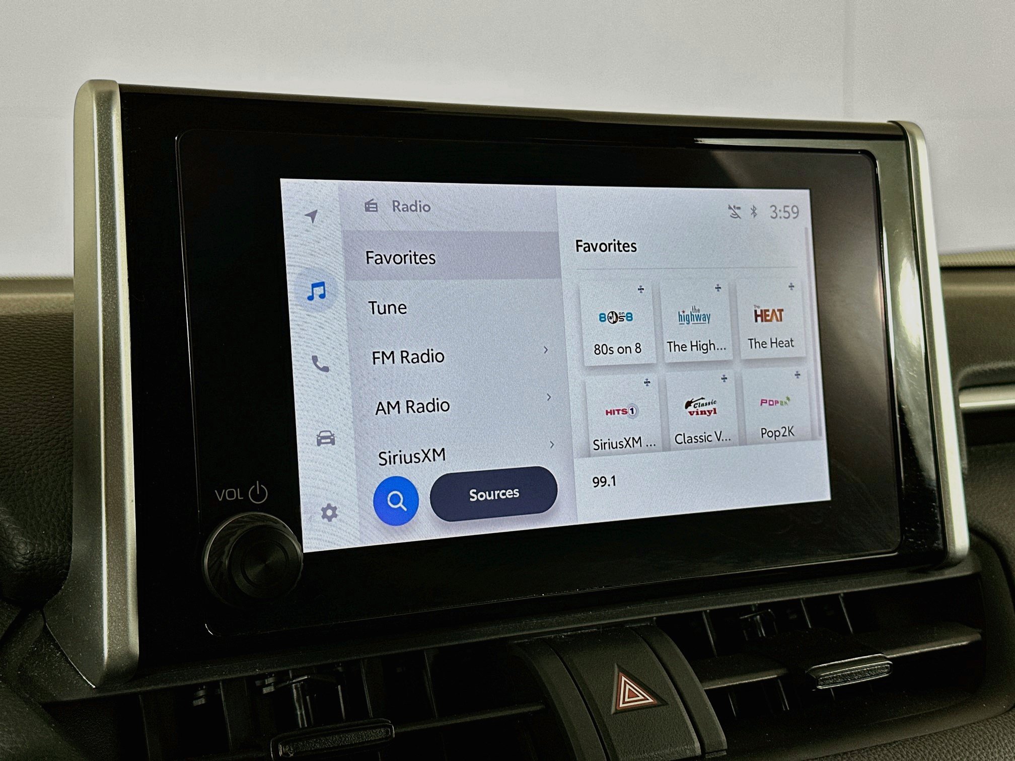 Used 2025 Toyota RAV4 LE FWD image 21