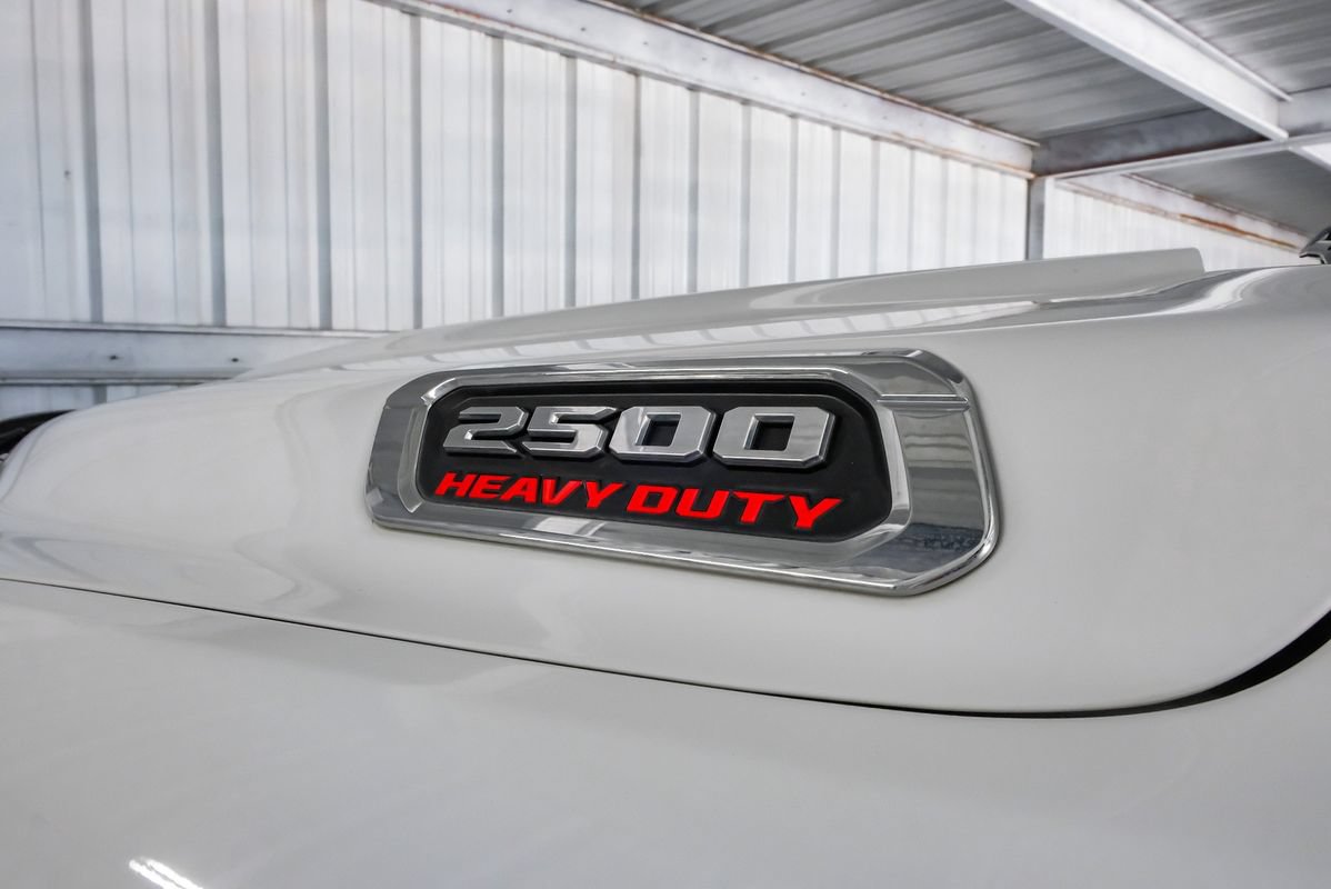 Used 2022 RAM 2500 Limited AWD/4WD image 54