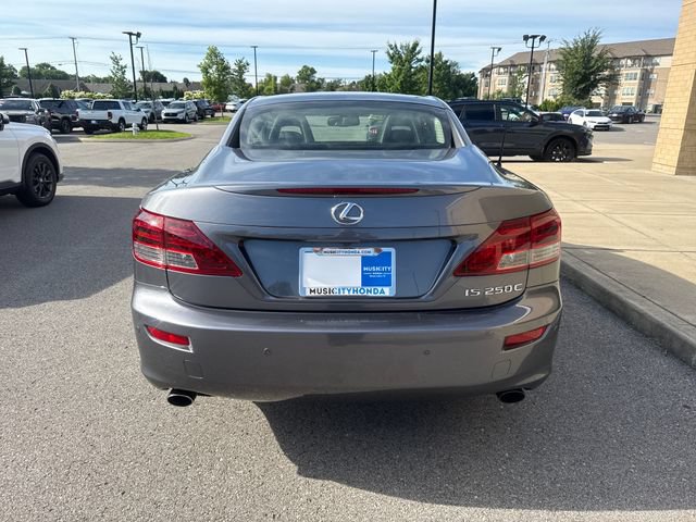 Used 2015 Lexus IS 250C w/ Luxury Package RWD image 3