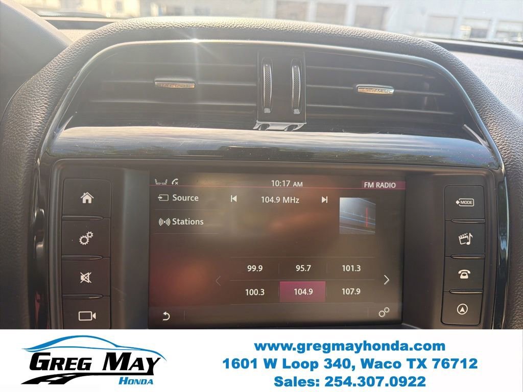 Used 2018 Jaguar F-PACE Premium AWD/4WD image 19