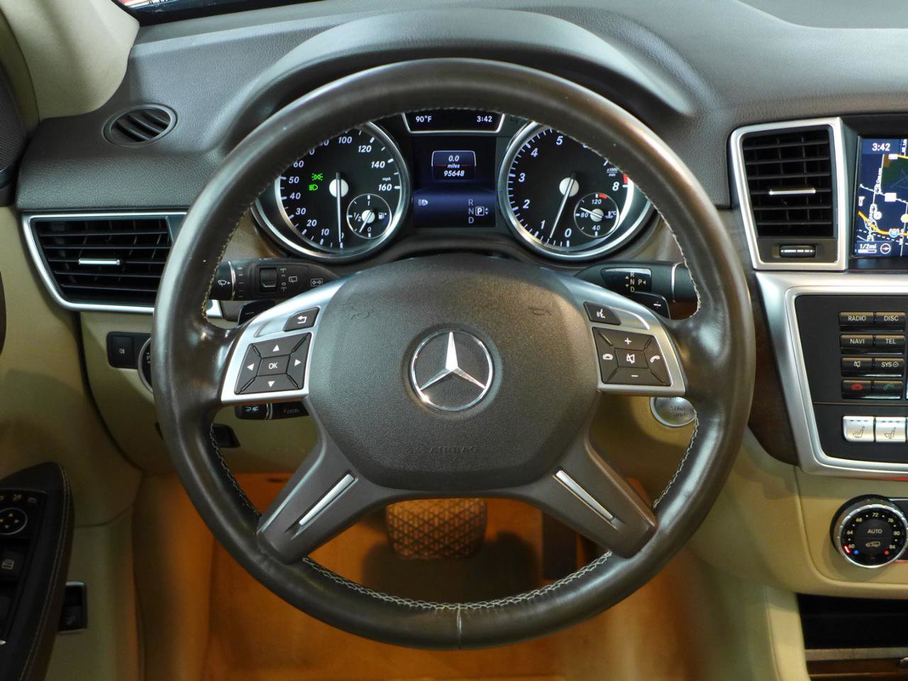 Used 2015 Mercedes-Benz ML 350 4MATIC image 16