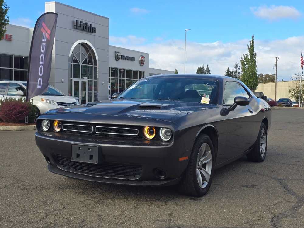 Used 2020 Dodge Challenger SXT