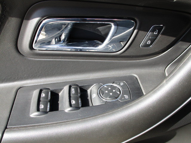 Used 2018 Ford Taurus SEL w/ Equipment Group 201A FWD image 14