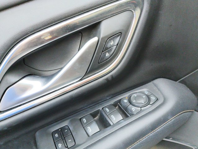 Used 2022 GMC Yukon AT4 AWD/4WD image 9