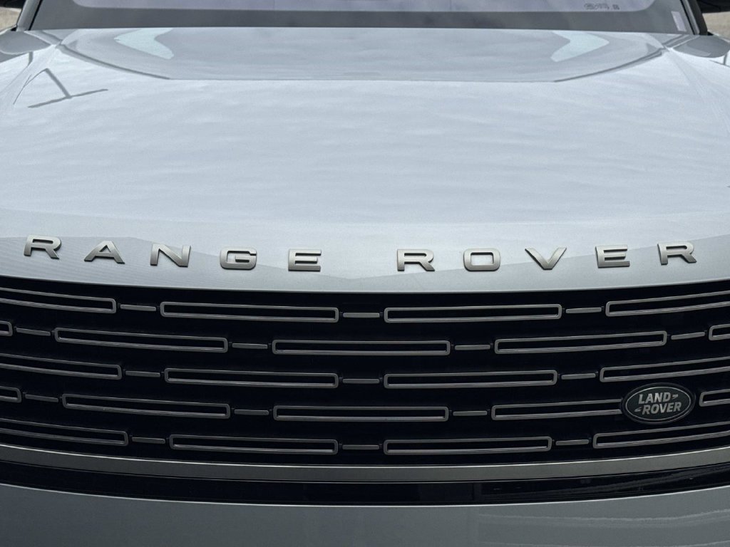 Used 2023 Land Rover Range Rover SE AWD/4WD image 11