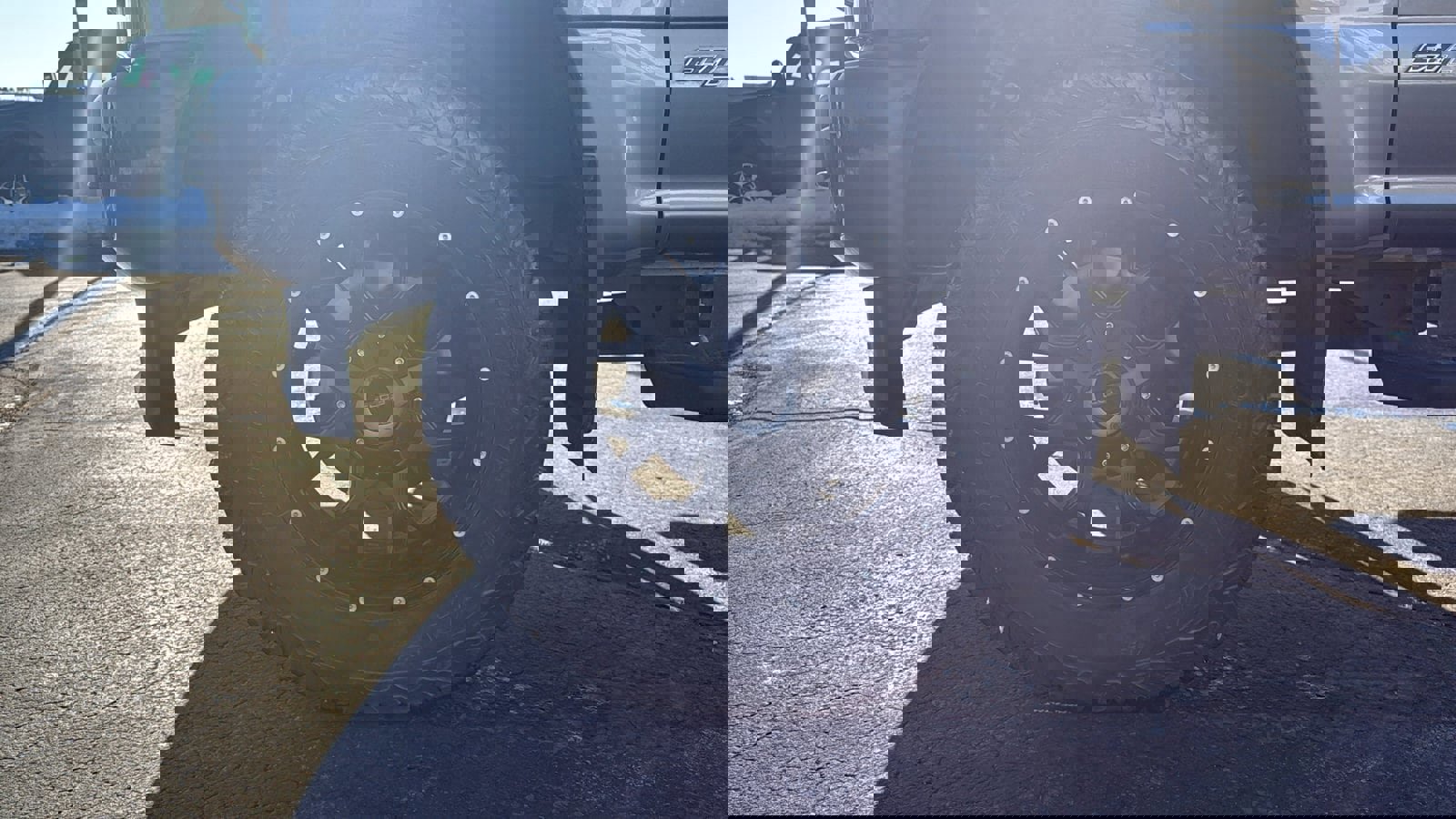 Used 2022 Ford F350 Lariat image 9