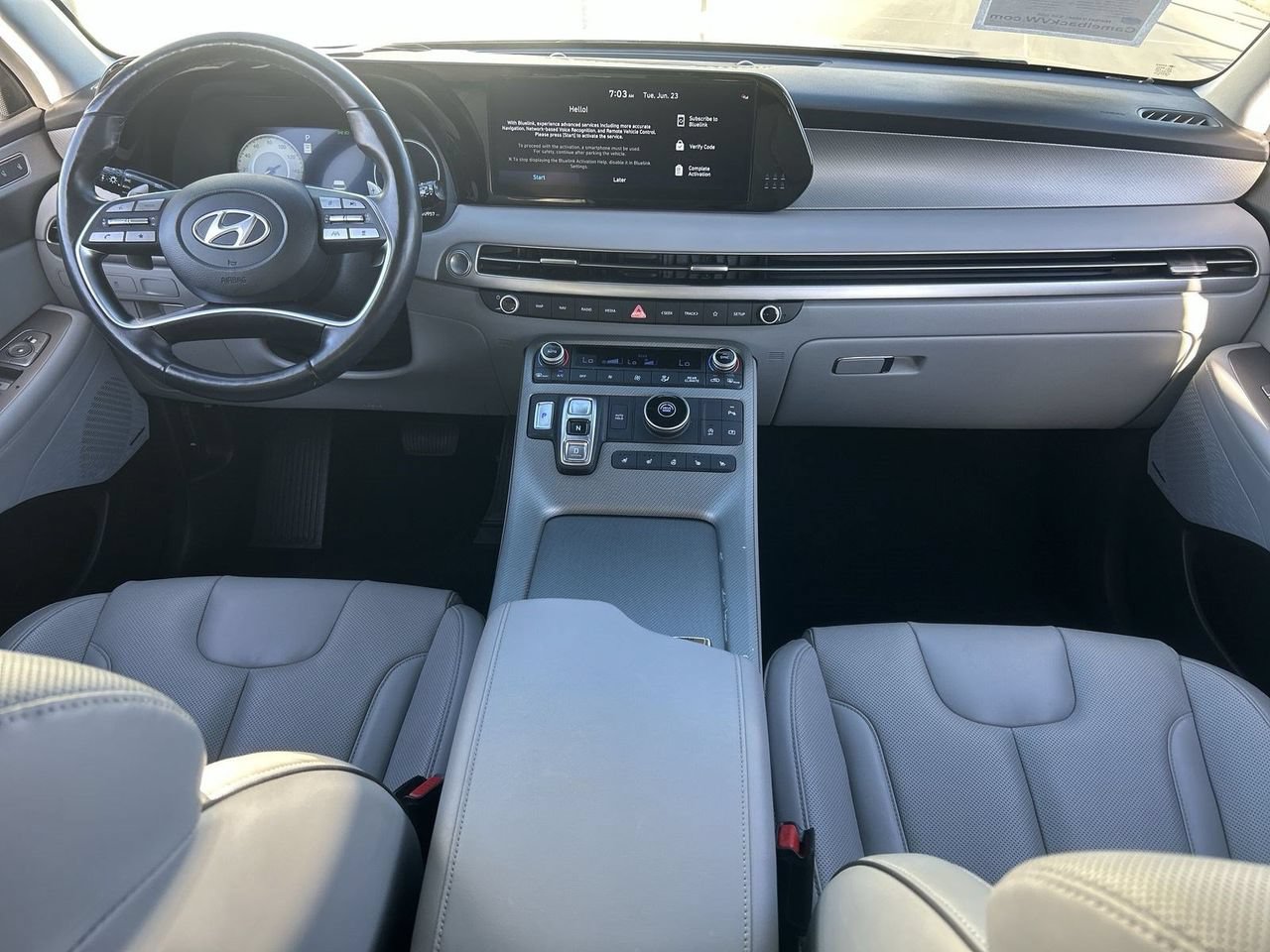 Used 2024 Hyundai Palisade SEL FWD image 13