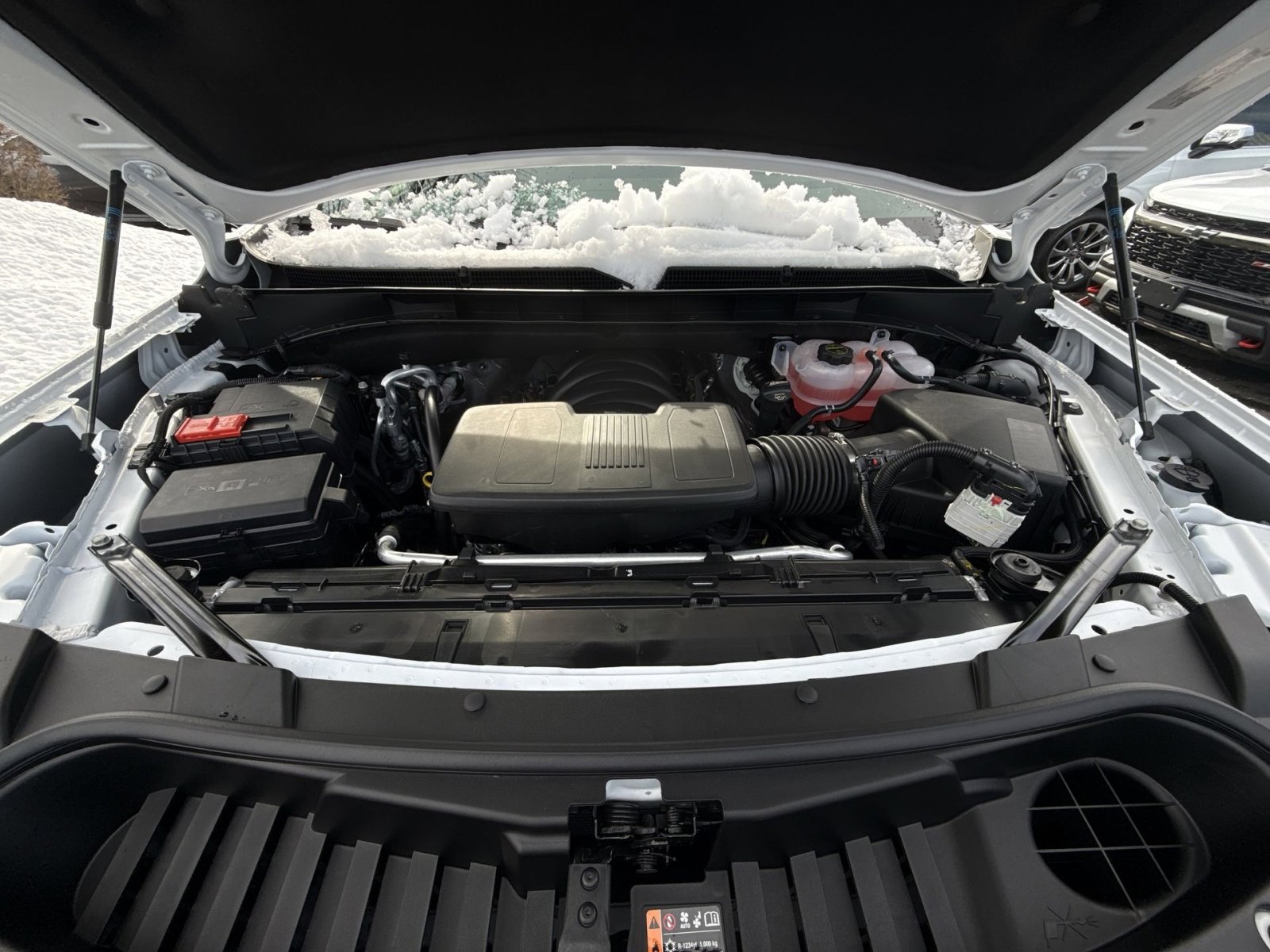 New 2026 GMC Yukon AT4 w/ AT4 Premium Plus Package image 29