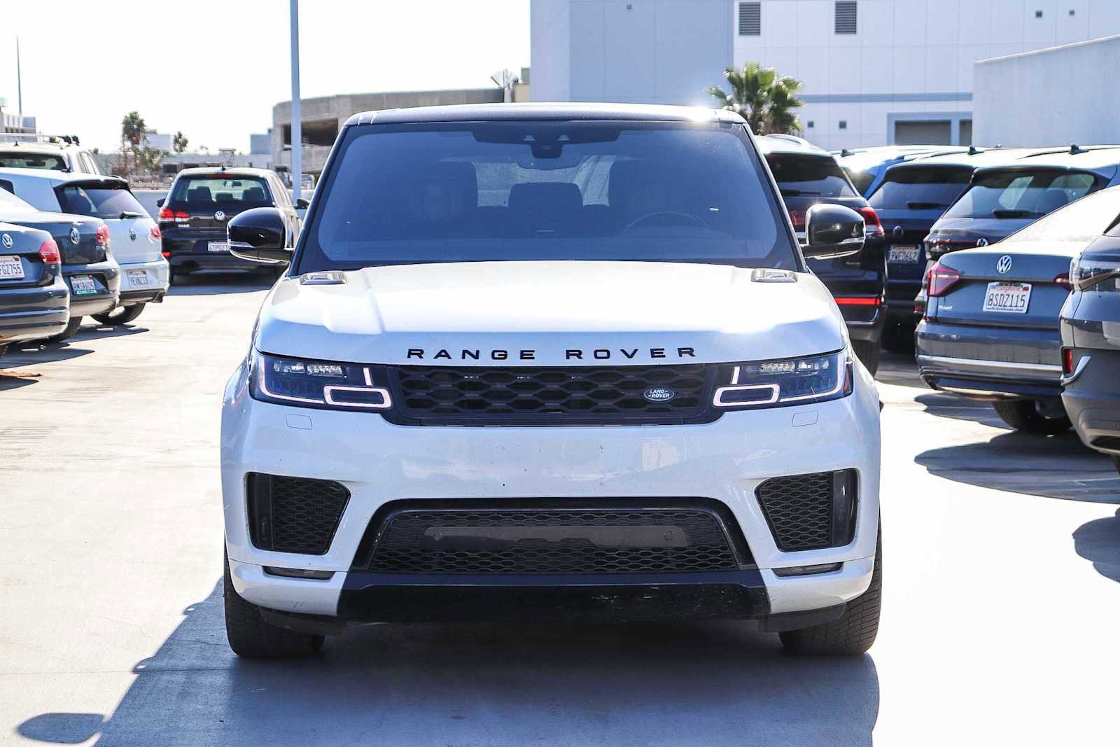 Used 2018 Land Rover Range Rover Sport HSE Dynamic image 2