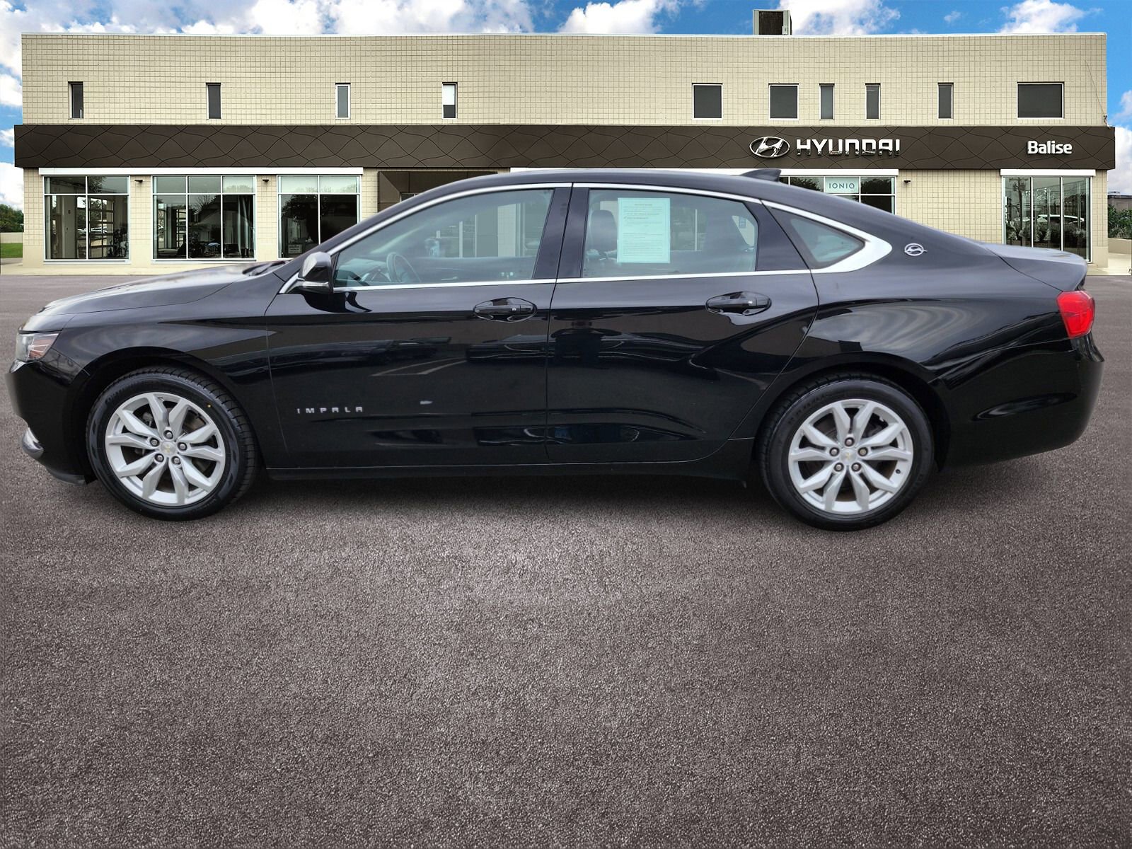 Used 2019 Chevrolet Impala LT w/ LT Convenience Package image 6