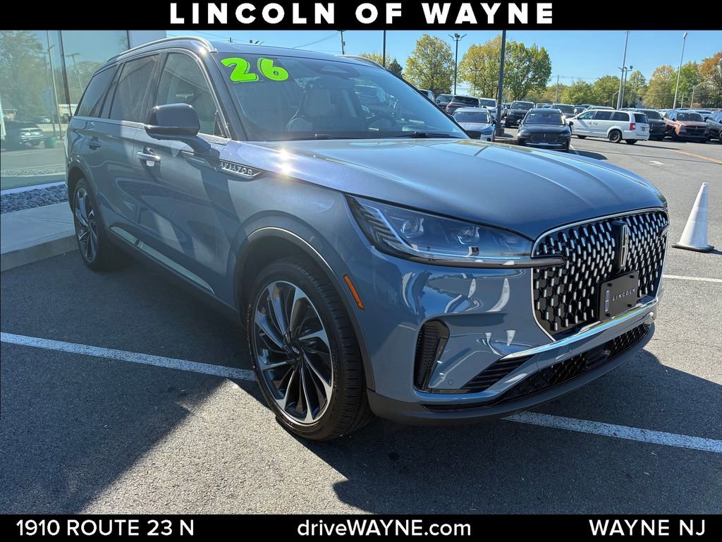 Used 2026 Lincoln Aviator Reserve AWD/4WD image 9