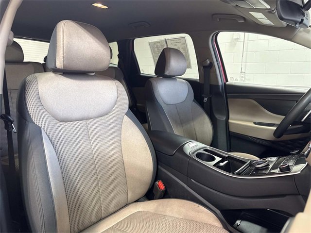 Used 2023 Hyundai Santa Fe SE image 13