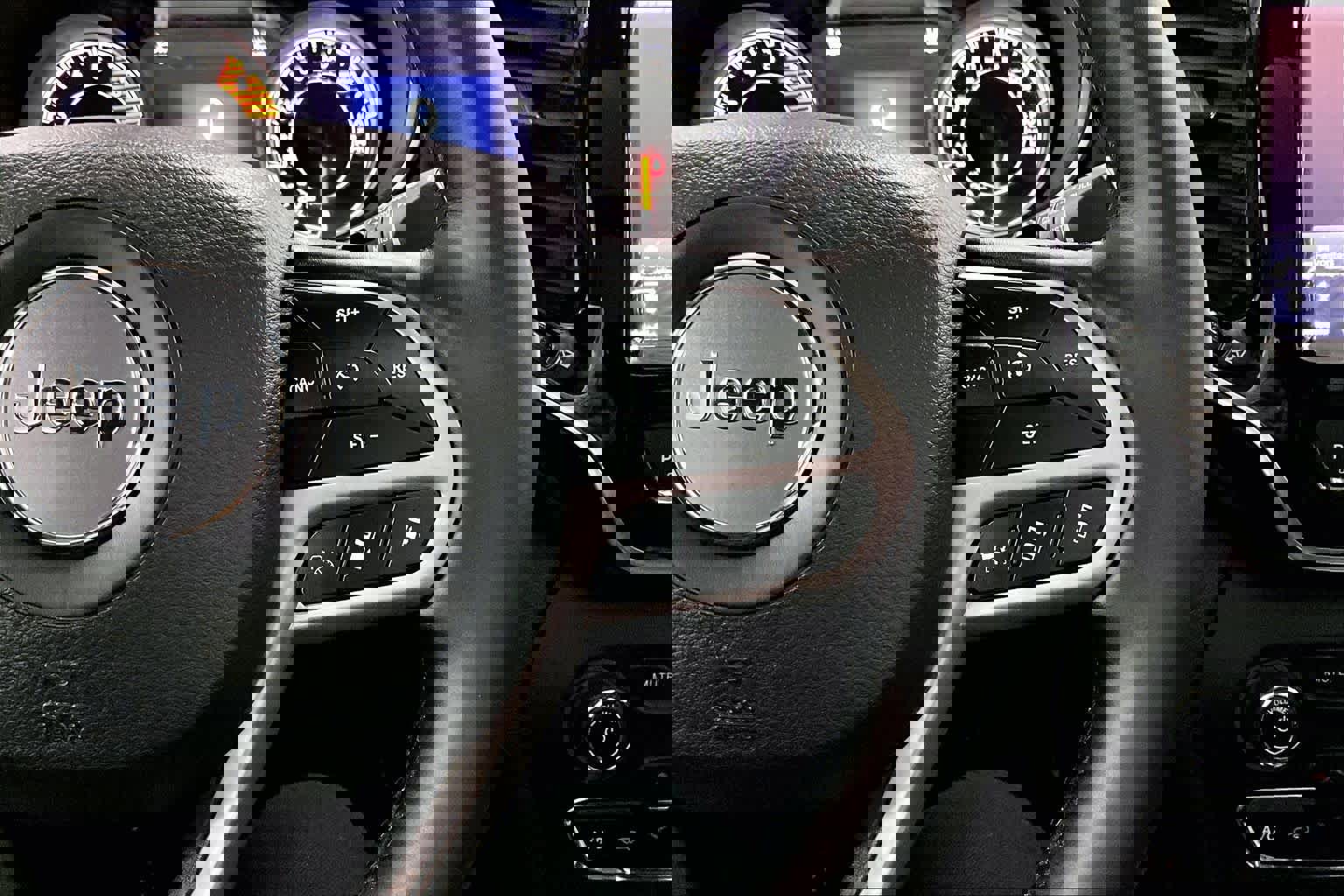 Used 2021 Jeep Cherokee High Altitude image 25