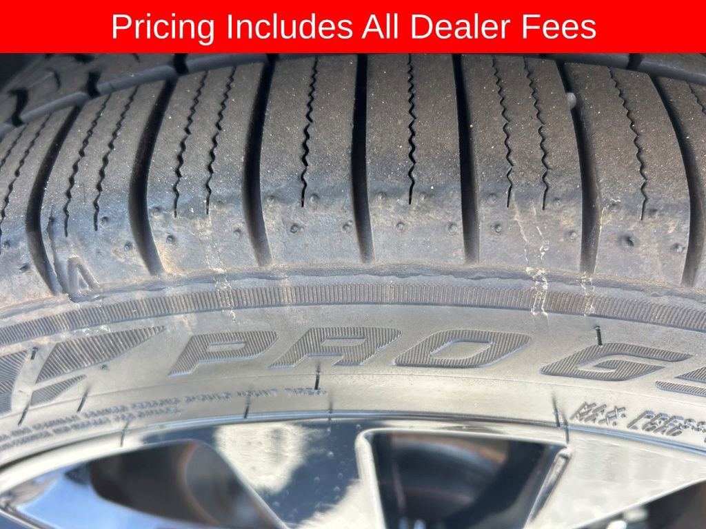 Used 2017 Nissan Altima 2.5 SR w/ Midnight Edition Package FWD image 22