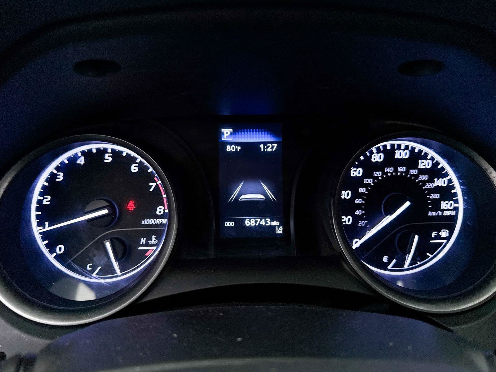 Used 2021 Toyota Camry SE FWD image 29