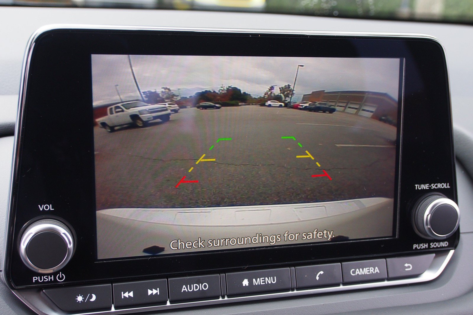 Used 2026 Nissan Rogue SV FWD image 25