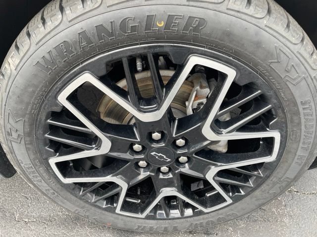 Used 2024 Chevrolet Blazer RS w/ Driver Confidence II Package AWD/4WD image 40