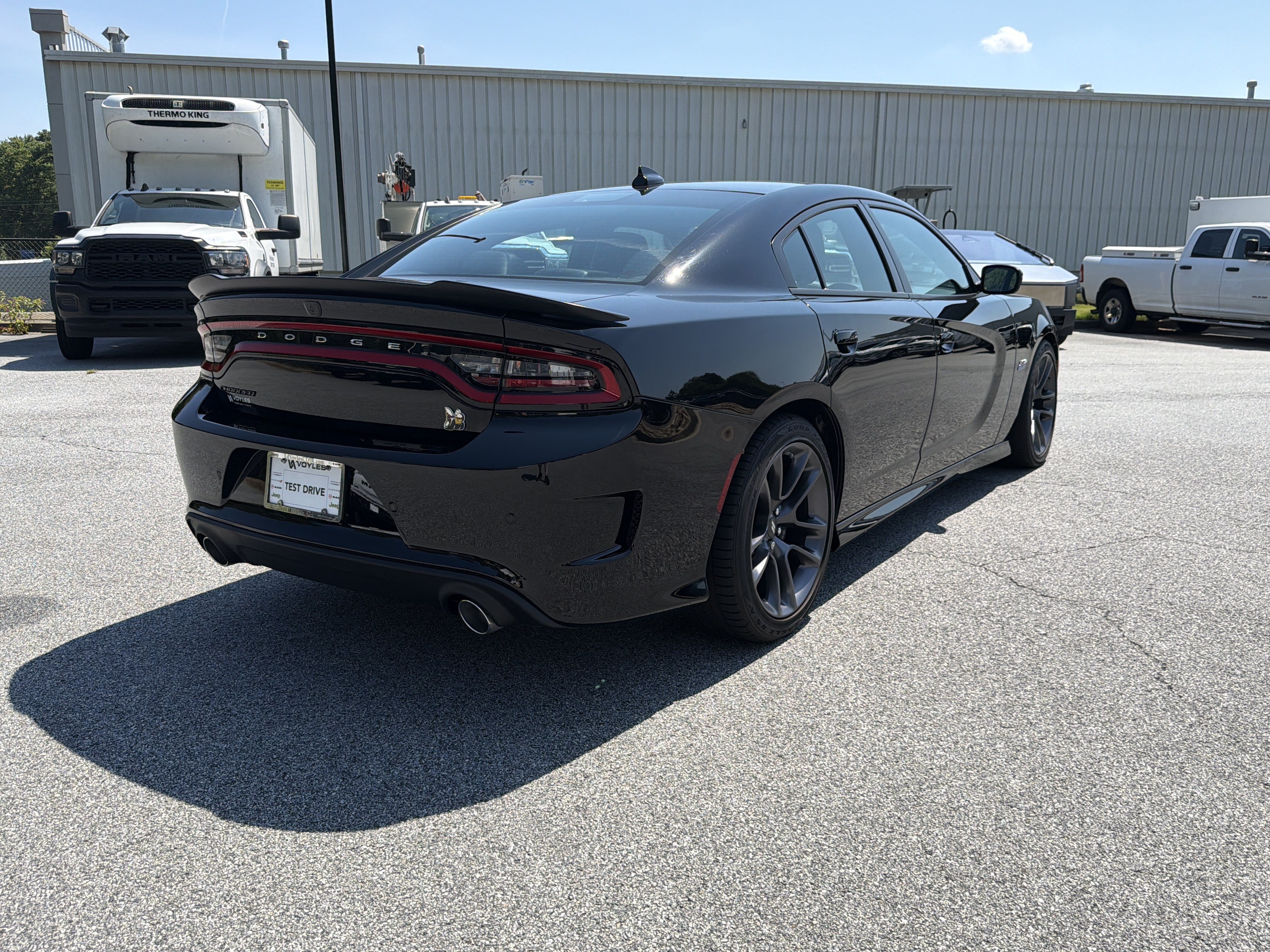 Used 2023 Dodge Charger Scat Pack w/ Plus Group RWD image 8