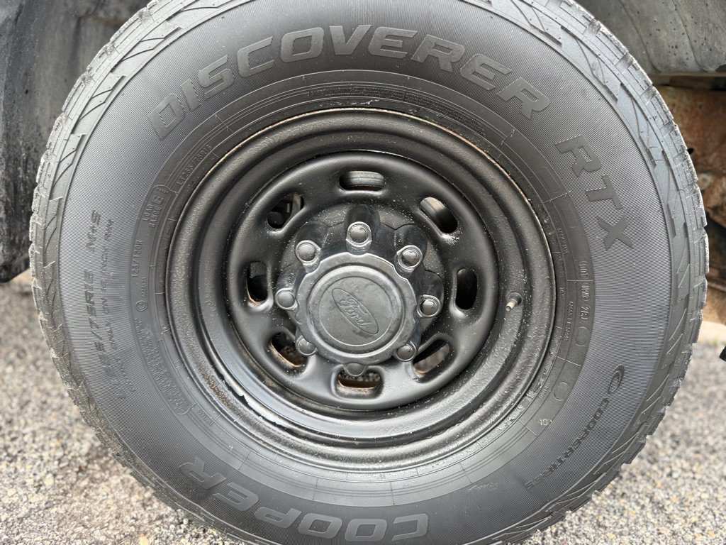 Used 2003 Ford F350 XL RWD image 15
