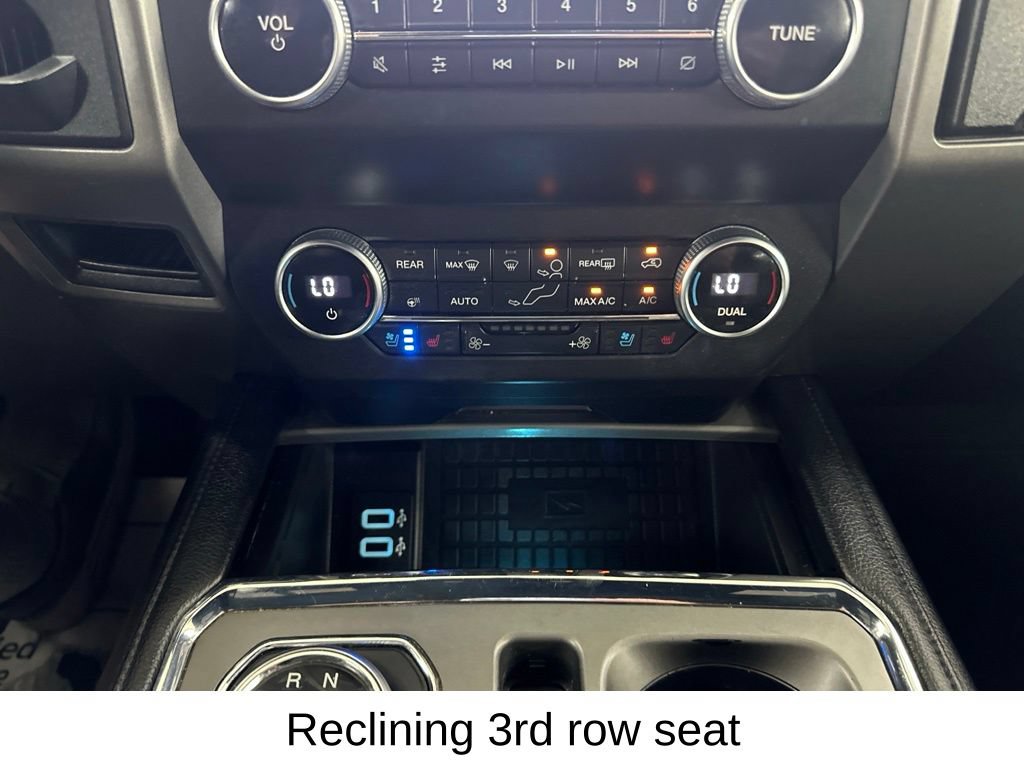 Used 2019 Ford Expedition XLT w/ Equipment Group 202A AWD/4WD image 52