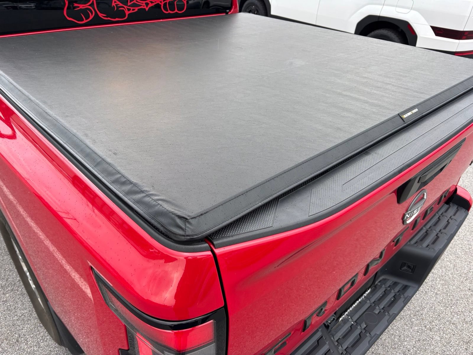 Used 2022 Nissan Frontier SV RWD image 8