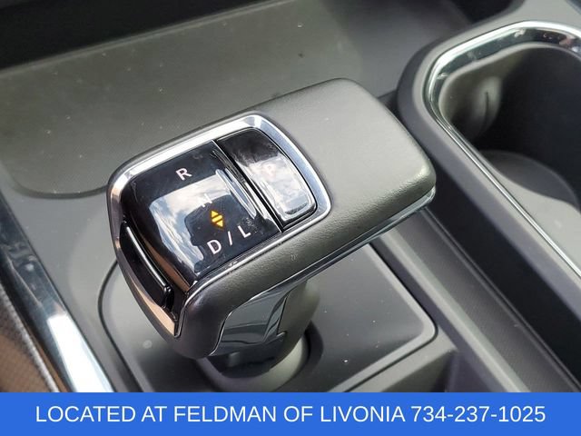 Used 2023 Chevrolet Silverado 1500 ZR2 w/ Technology Package AWD/4WD image 22