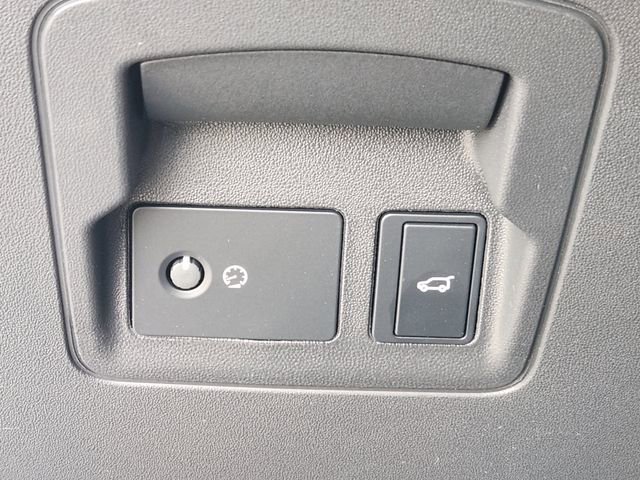 Used 2026 Land Rover Range Rover Velar S image 21