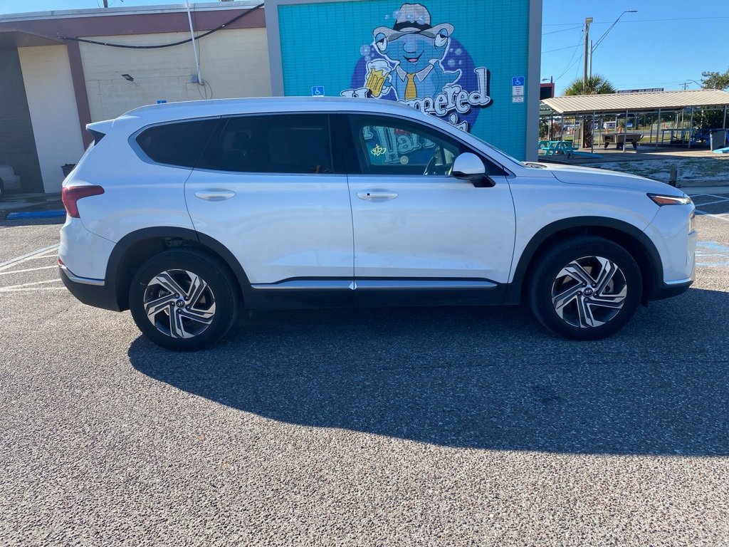 Used 2022 Hyundai Santa Fe SEL w/ Cargo Package image 2