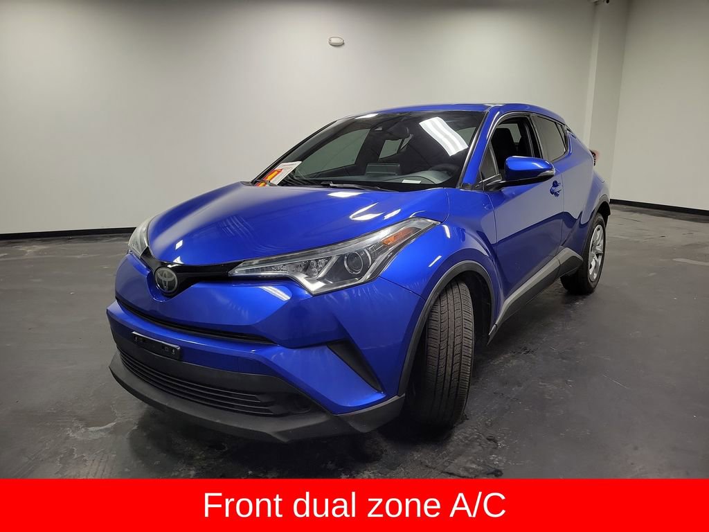 Used 2019 Toyota C-HR LE image 4
