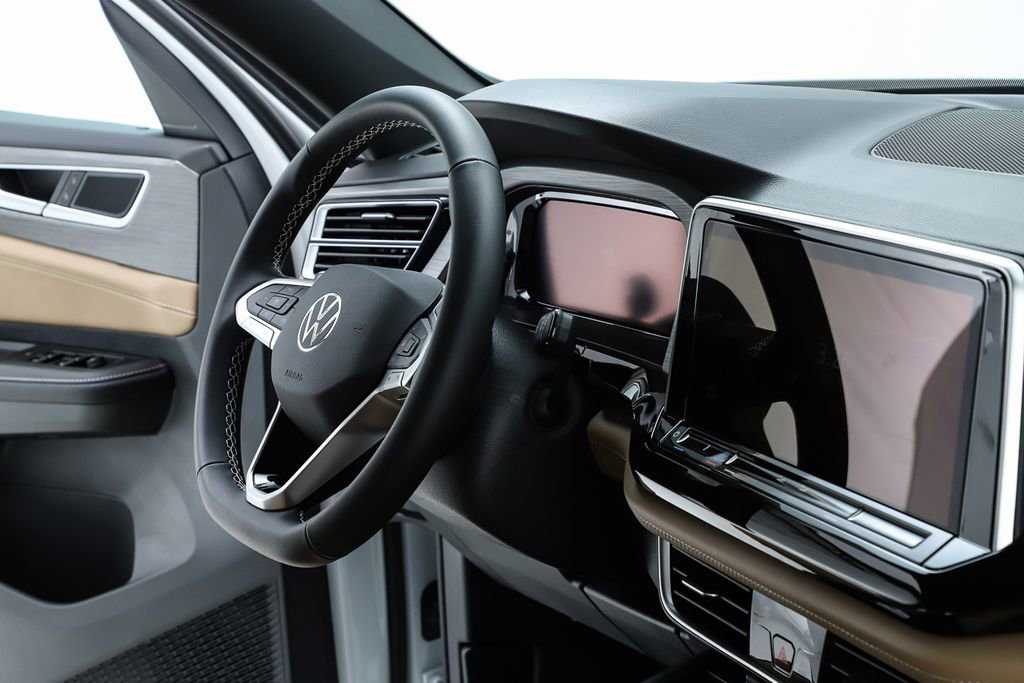 New 2026 Volkswagen Atlas Cross Sport SE image 34