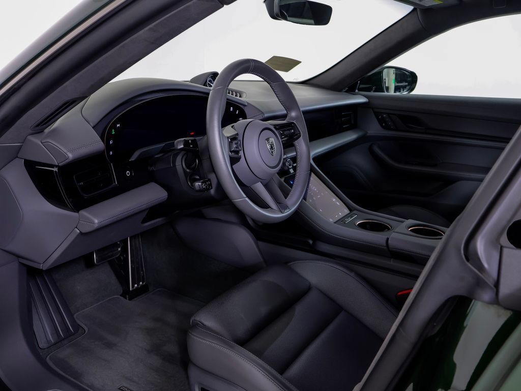 Certified 2025 Porsche Taycan Turbo AWD/4WD image 4