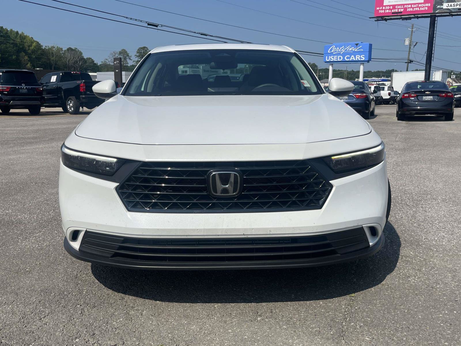 Used 2023 Honda Accord EX image 8