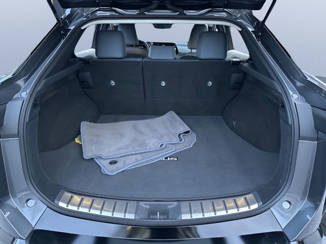 Used 2024 Lexus RZ 450e Premium w/ Accessory Package (Z1) image 11