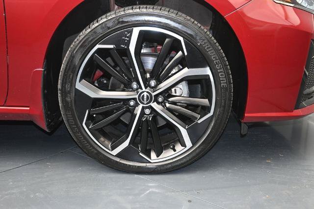 Certified 2024 Nissan Altima 2.5 SR AWD/4WD image 15