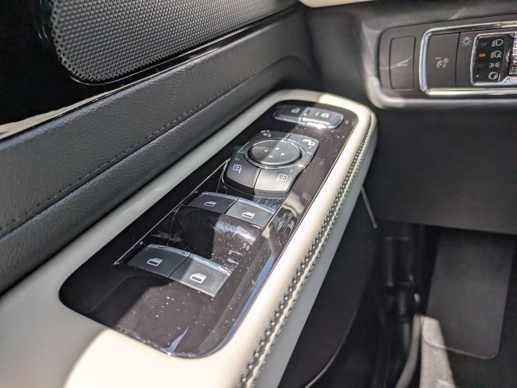 New 2026 Lincoln Aviator Reserve w/ Illumination Package RWD image 29