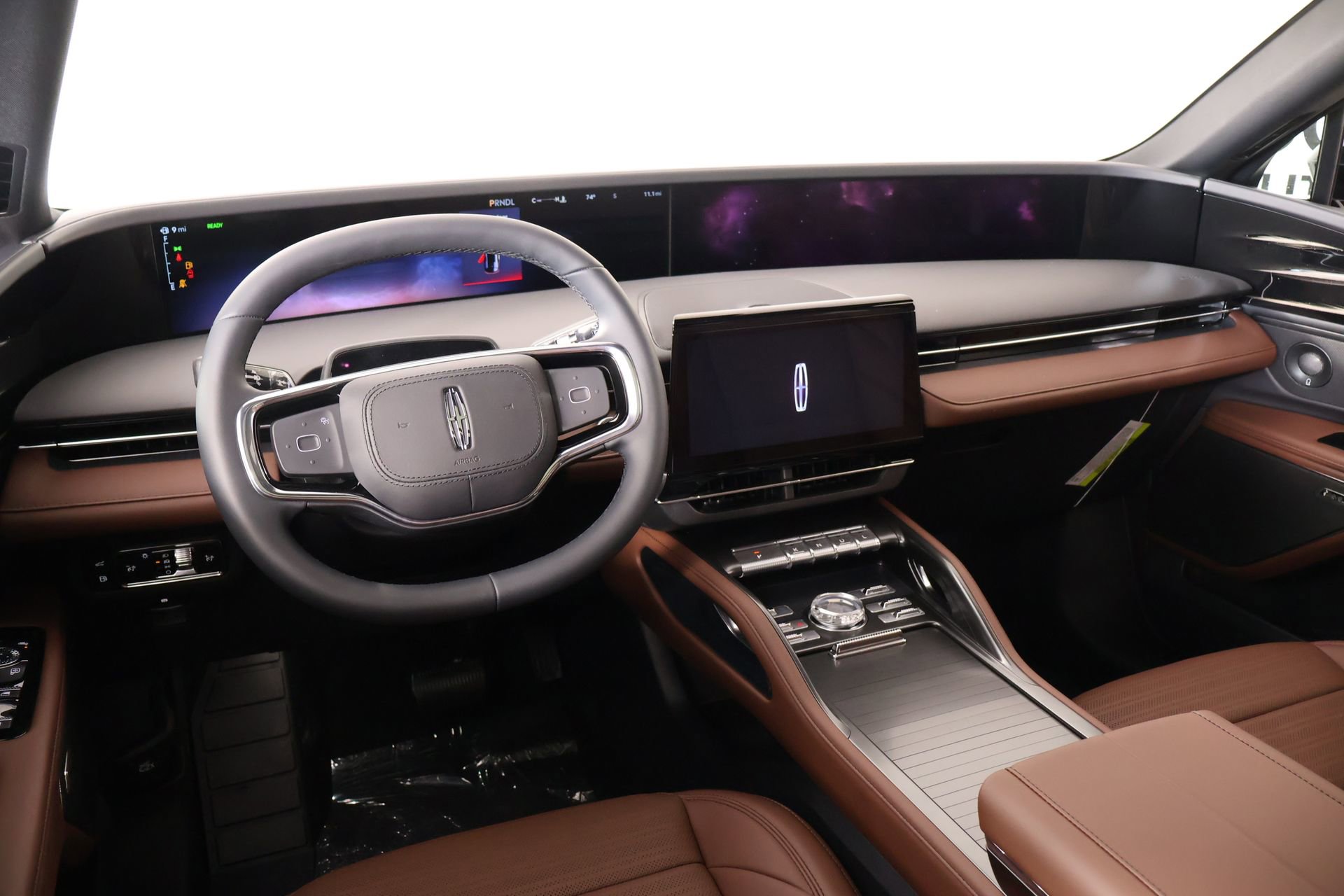 New 2026 Lincoln Nautilus Reserve AWD/4WD image 2