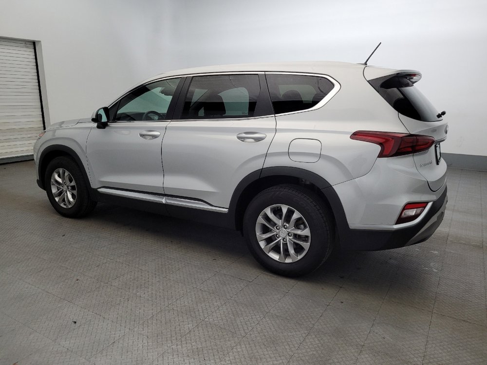 Used 2019 Hyundai Santa Fe SE image 3