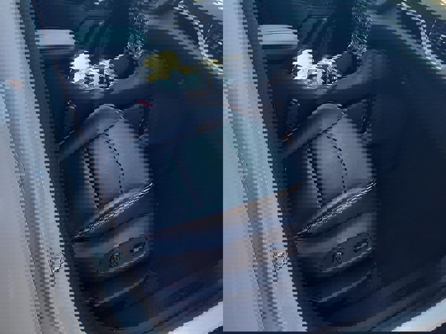 Used 2023 GMC Terrain AT4 image 19